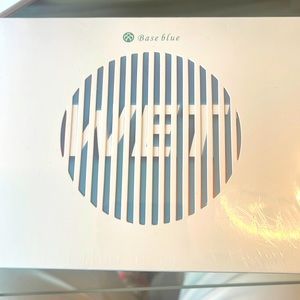 Base Blue Dry And Wet Dual Action Facial Cleansing Wipes 10 wet/10dry SEALED